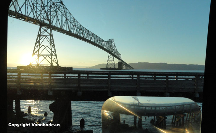 astoria megler bridge oregon picture