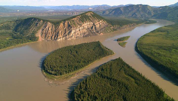 aerial picture taken of calico bluff in alaska