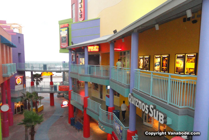 ocean walk shoppes in daytona beach picture