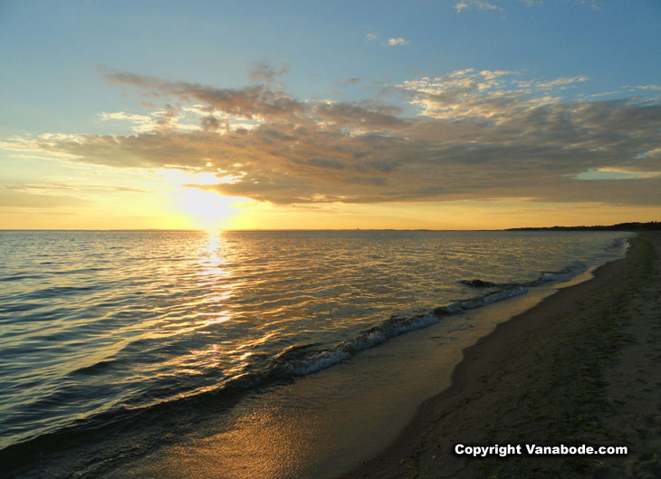 great hollow beach sandy sunset