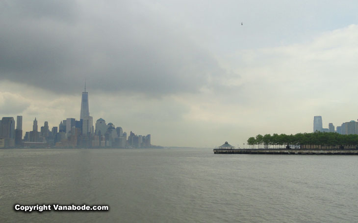 waterfront hoboken park with nice views