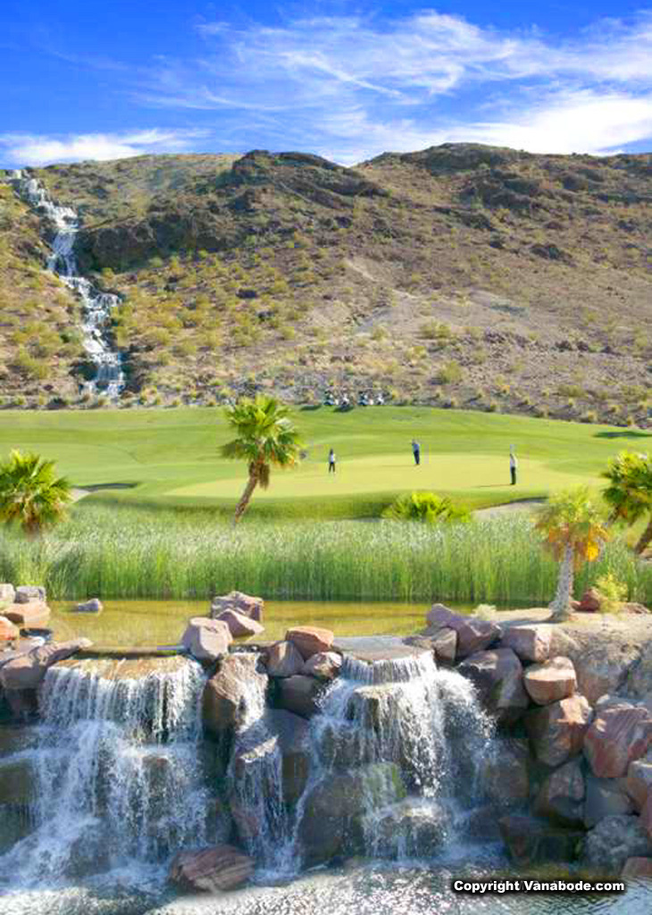 lake las vegas golf course in nevada