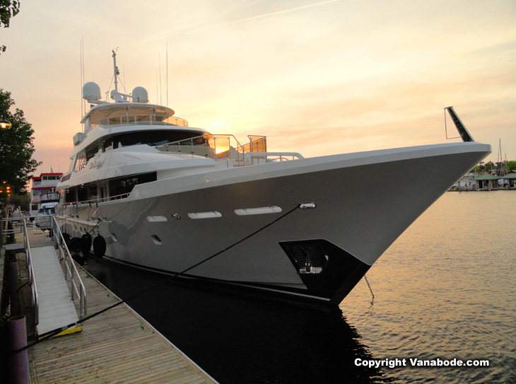 Ships moored by gorgeous shops and marinas of Barefoot Landing