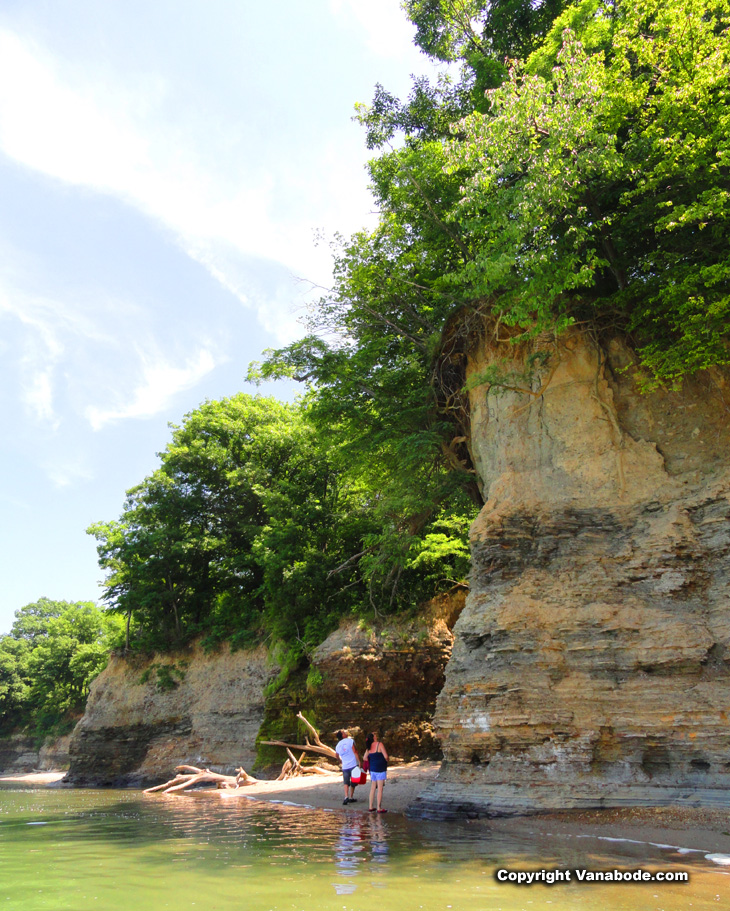 cliffs on lake erie for swimming and family fun
